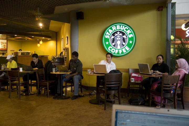 2898 Starbucks at Sentral Station.JPG